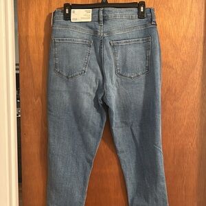 New With Tags High Rise Skinny Jean